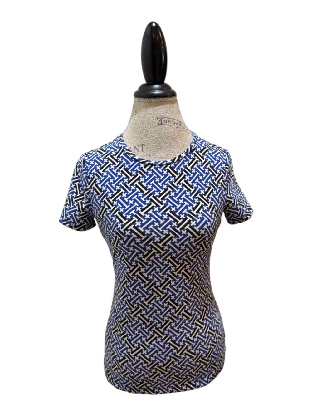 Talbots Sz XS Blue, Black & White Short Sleeve T-Bone Pattern Top